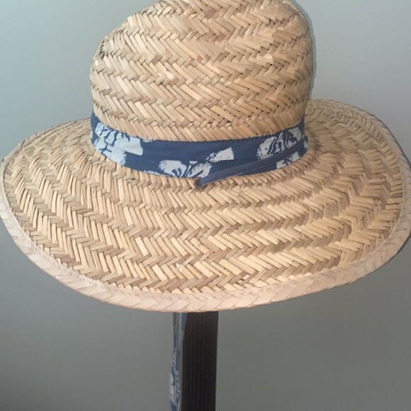 Bluewater Beach Straw Hat with Drawstring! - Picture 7 of 12